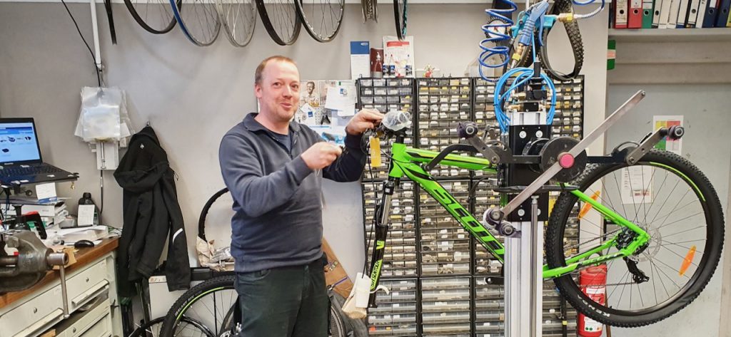 Warener Zweiradhaus bietet weiterhin Service und Verkauf