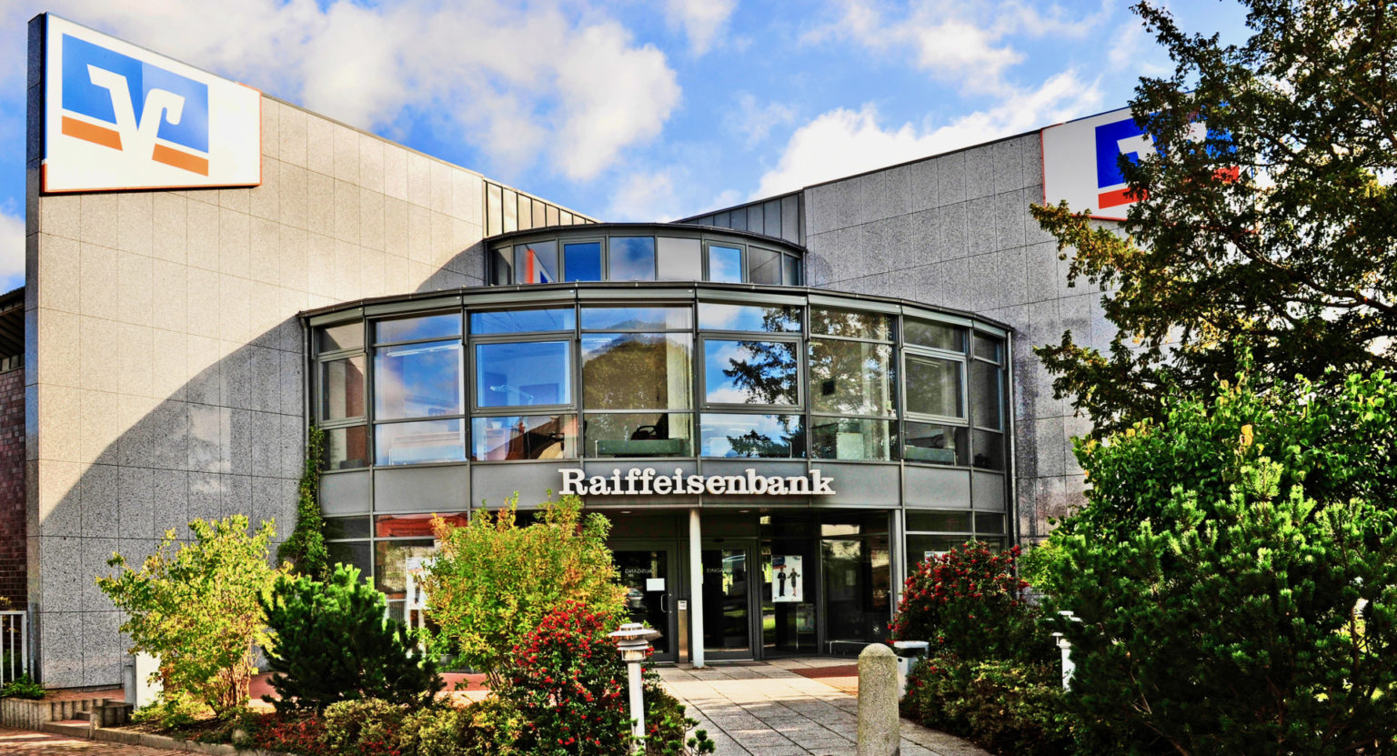 Zwei neue Gesichter im Team der RaiffeisenbankFiliale Röbel » Wir sind MüritzerWir sind Müritzer Zwei neue Gesichter im Team der RaiffeisenbankFiliale Röbel » Wir sind MüritzerWir sind Müritzer