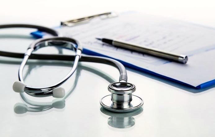 Stethoscope with medical clipboard