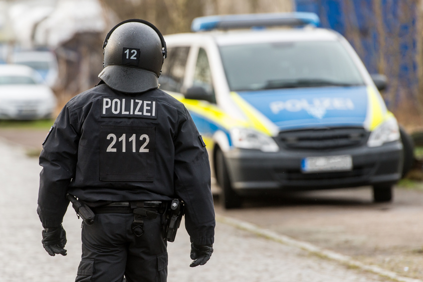 Polizist einer Einsatzhundertschaft